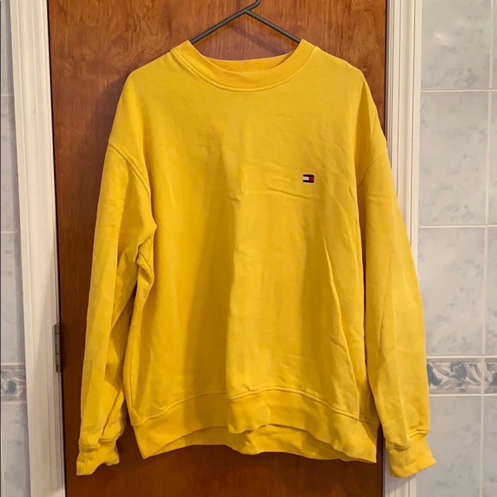 Tommy Hilfiger yellow crewneck sweater L